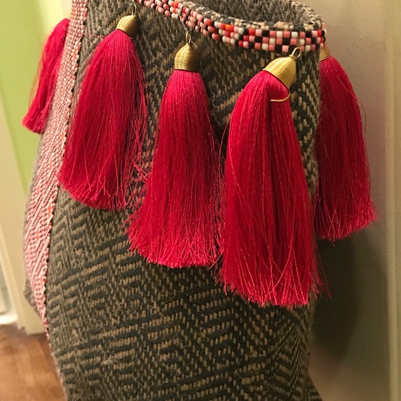 NOT FOR SALE Boho Geometric Jute Tote Tassels - Picture 3 of 6